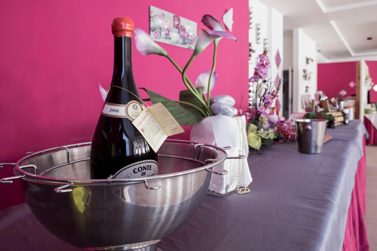 Manhattan Village Hotel Sulmona Dış mekan fotoğraf